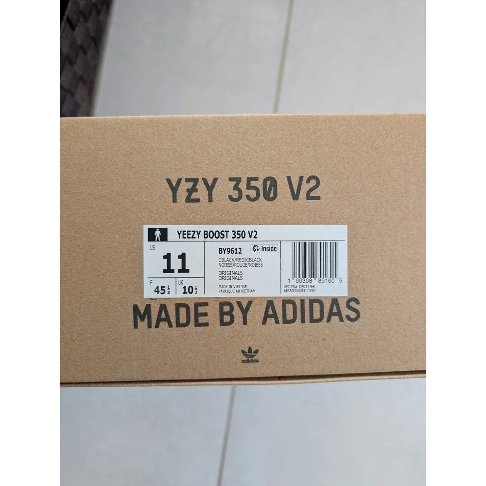 Adidas Yeezy Boost 350 V2 Core Black Red BY9612 Mens Sneakers Size 11 NWT - Picture 9 of 9